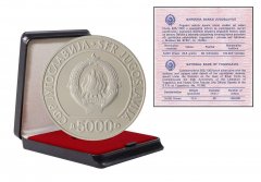 Yugoslavia 5,000 Dinara Silver Coin, 1985, KM #115, Mint, Commemorative, Liberation From Fascism, Coat of Arms, In Box